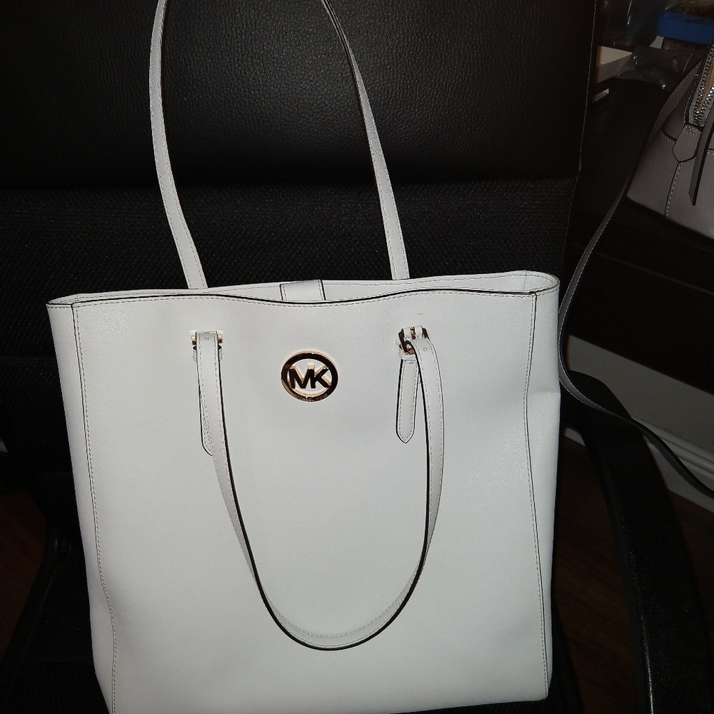 Authentic Michael kors tote bag